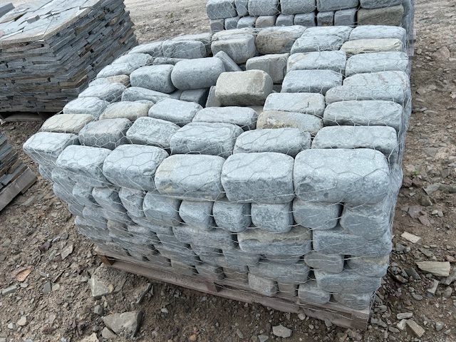 Lot 29: 3 pallets 4"x4"x8" Tumbled Bluestone Belgium Blocks 2